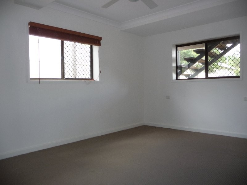 5 Orchard Street, Eastern Heights QLD 4305