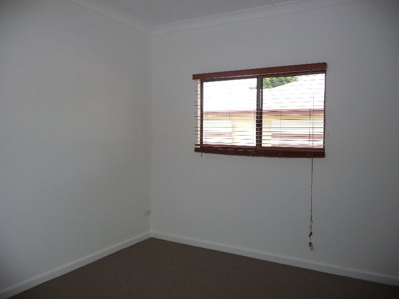 5 Orchard Street, Eastern Heights QLD 4305