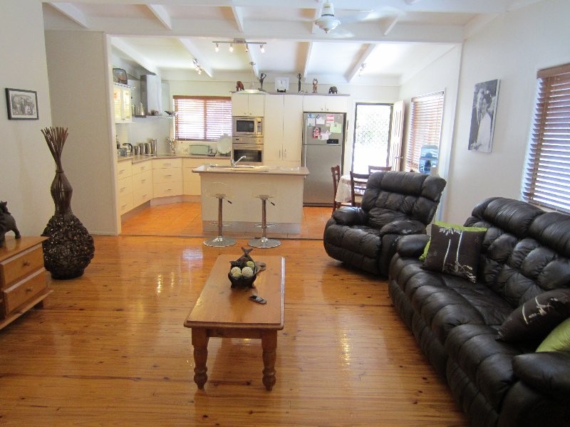 33 Lupton Street, Churchill QLD 4305