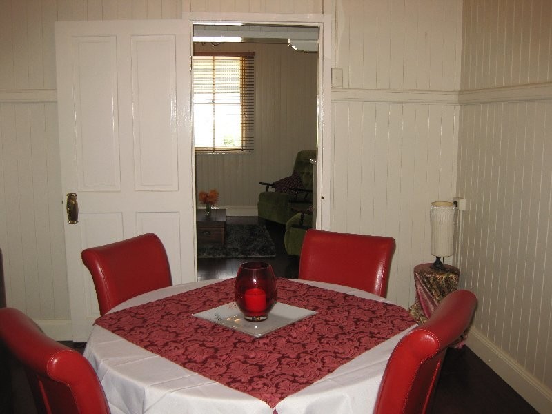 43 Pine Mountain Road, North Ipswich QLD 4305