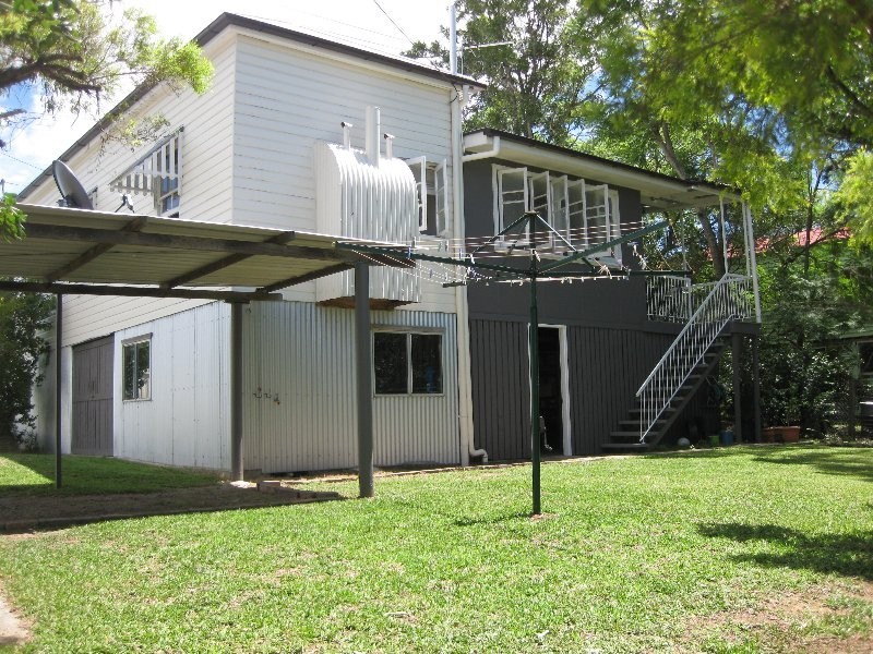 43 Pine Mountain Road, North Ipswich QLD 4305