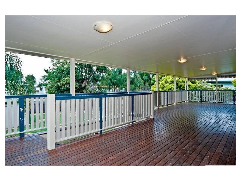 20 Jarrah Street, Raceview QLD 4305