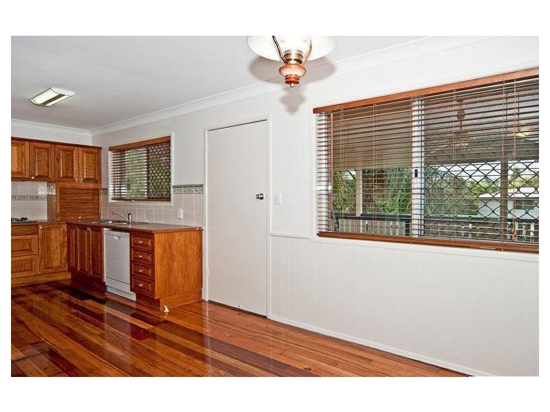 20 Jarrah Street, Raceview QLD 4305