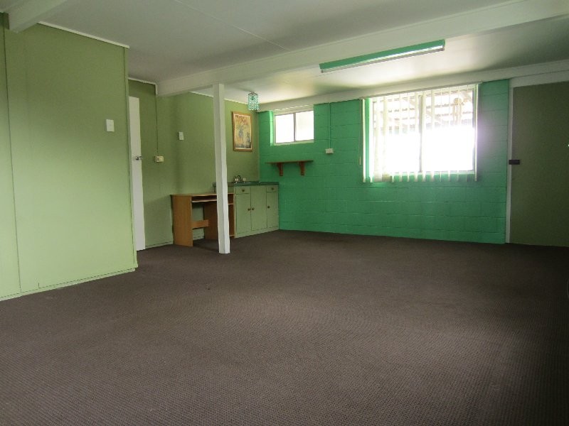 9 Hutchins Street, Tivoli QLD 4305