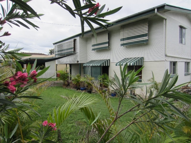 9 Hutchins Street, Tivoli QLD 4305