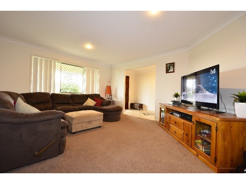 185 Edwards Street, Flinders View QLD 4305