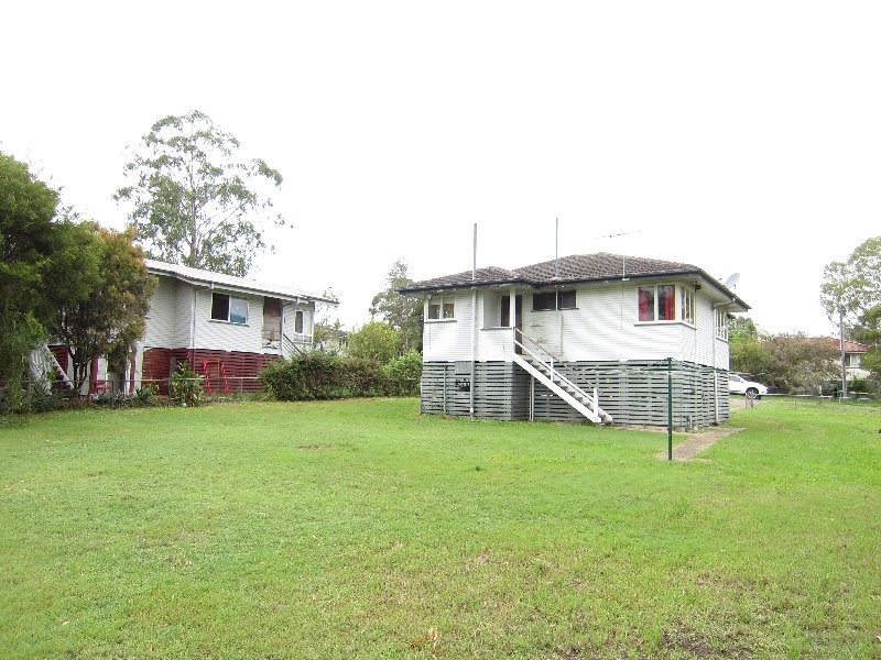 3 Melbourne Street, Brassall QLD 4305