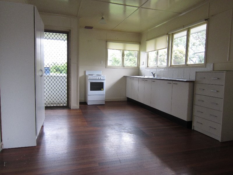 3 Melbourne Street, Brassall QLD 4305