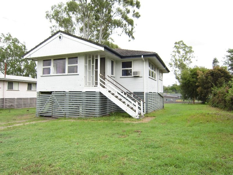 3 Melbourne Street, Brassall QLD 4305