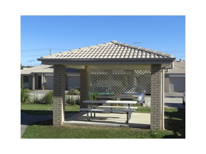 27/15 Workshops Street, Brassall QLD 4305
