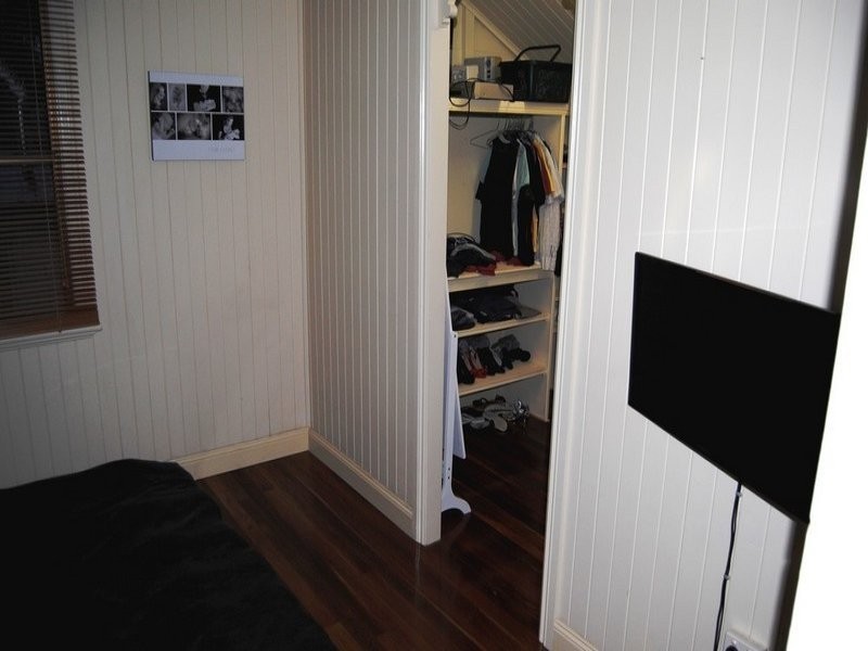 28 Greenham Street, Raceview QLD 4305