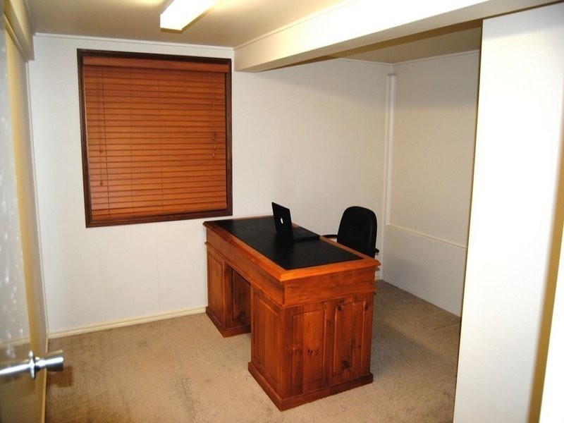 28 Greenham Street, Raceview QLD 4305