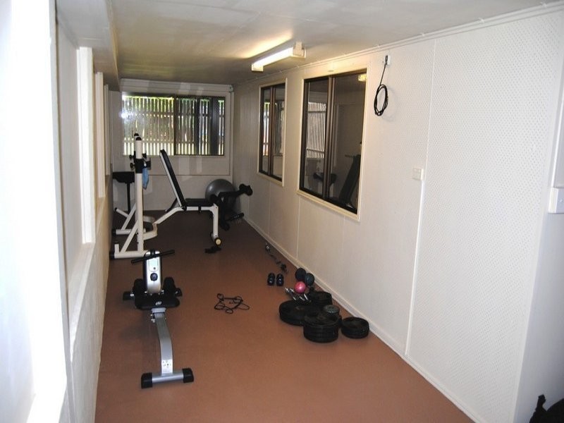 28 Greenham Street, Raceview QLD 4305