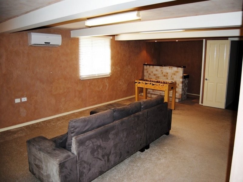 28 Greenham Street, Raceview QLD 4305