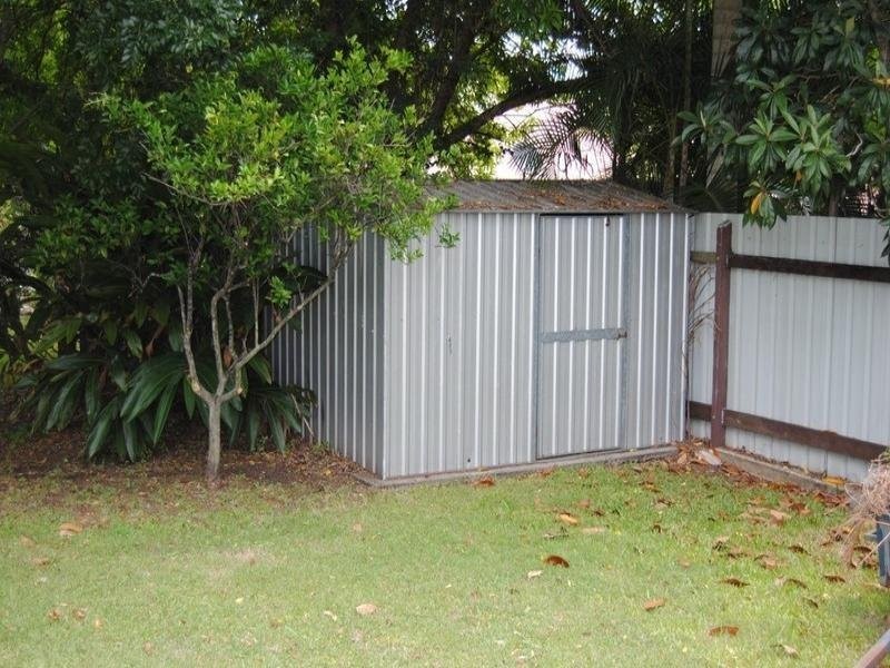 28 Greenham Street, Raceview QLD 4305