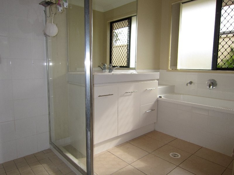 30 Piccadilly Court, Deebing Heights QLD 4306