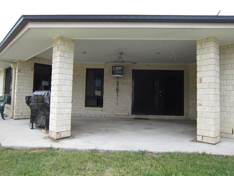 30 Piccadilly Court, Deebing Heights QLD 4306