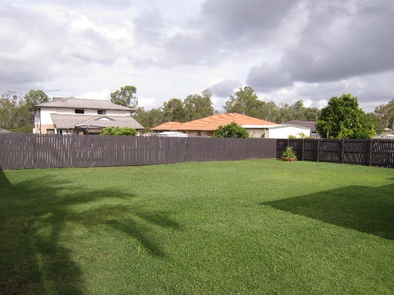11 Dannika Way, Deebing Heights QLD 4306