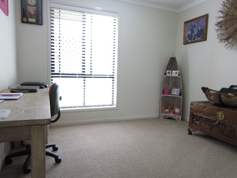11 Dannika Way, Deebing Heights QLD 4306