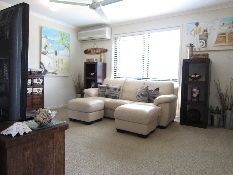 11 Dannika Way, Deebing Heights QLD 4306