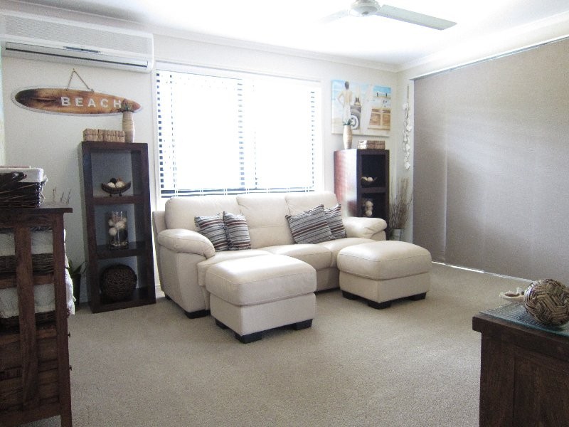 11 Dannika Way, Deebing Heights QLD 4306