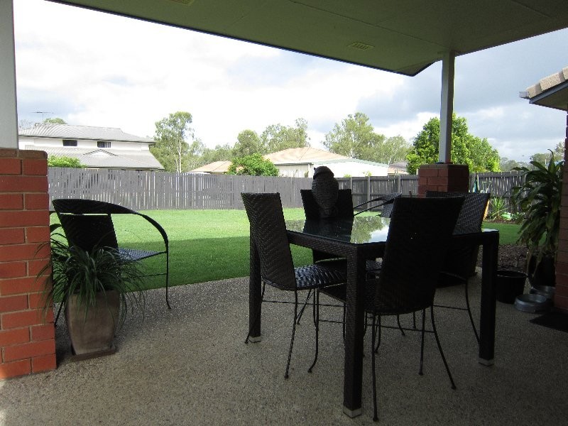 11 Dannika Way, Deebing Heights QLD 4306