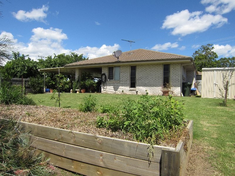 224 Edwards Street, Raceview QLD 4305