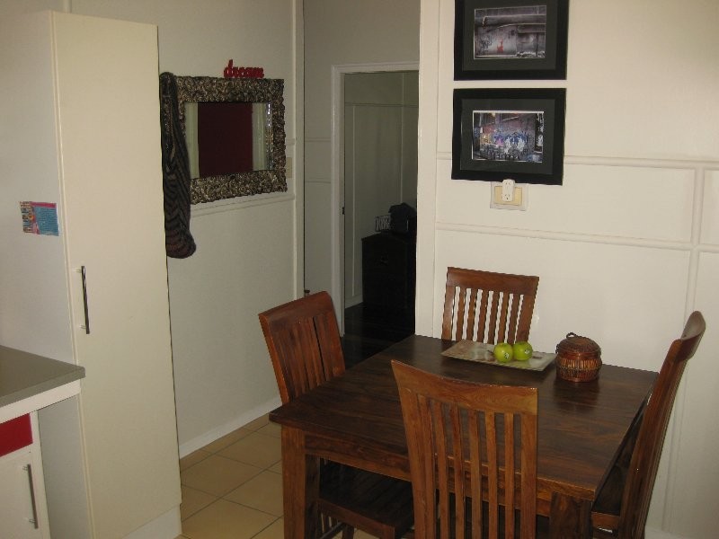 9 Rogers Street, Silkstone QLD 4304