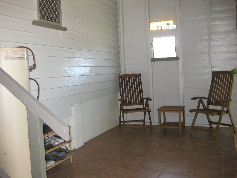 9 Rogers Street, Silkstone QLD 4304