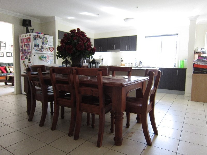 9 Piccadilly Court, Deebing Heights QLD 4306