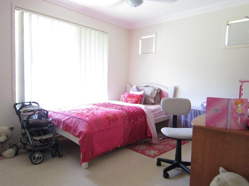 9 Piccadilly Court, Deebing Heights QLD 4306