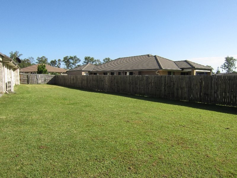 9 Piccadilly Court, Deebing Heights QLD 4306