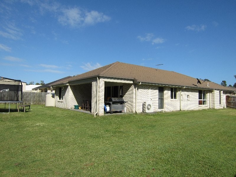 9 Piccadilly Court, Deebing Heights QLD 4306
