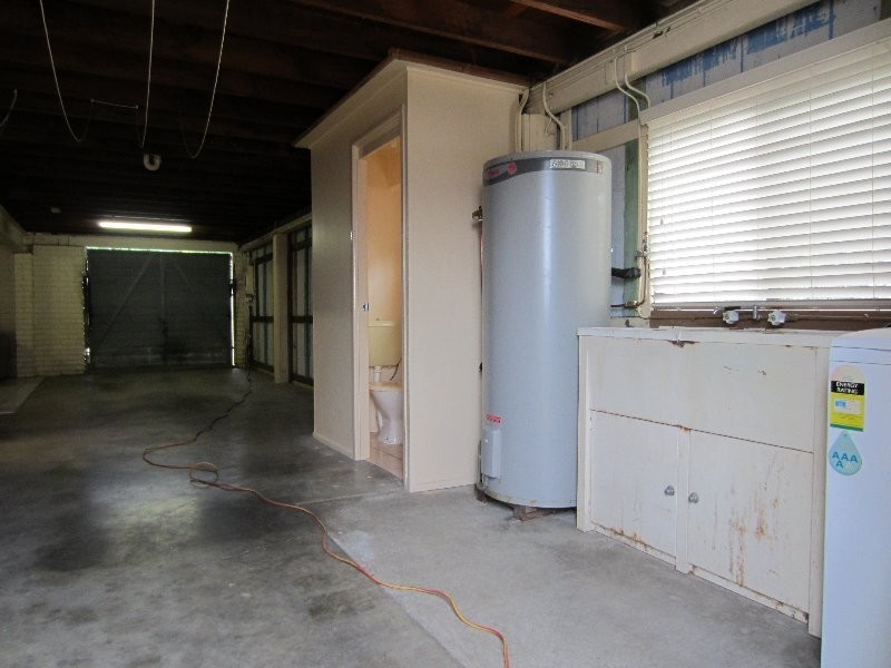 15 Cleary Street, Bundamba QLD 4304