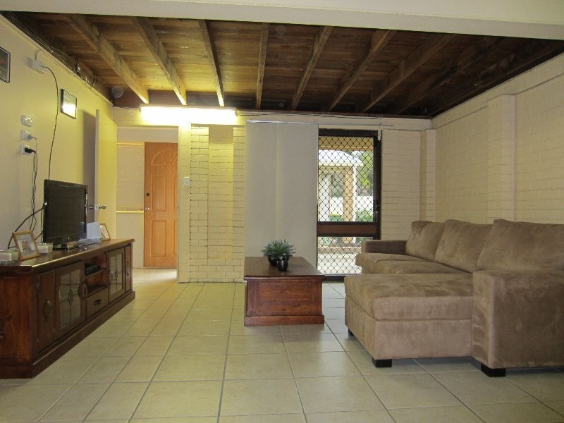 15 Cleary Street, Bundamba QLD 4304