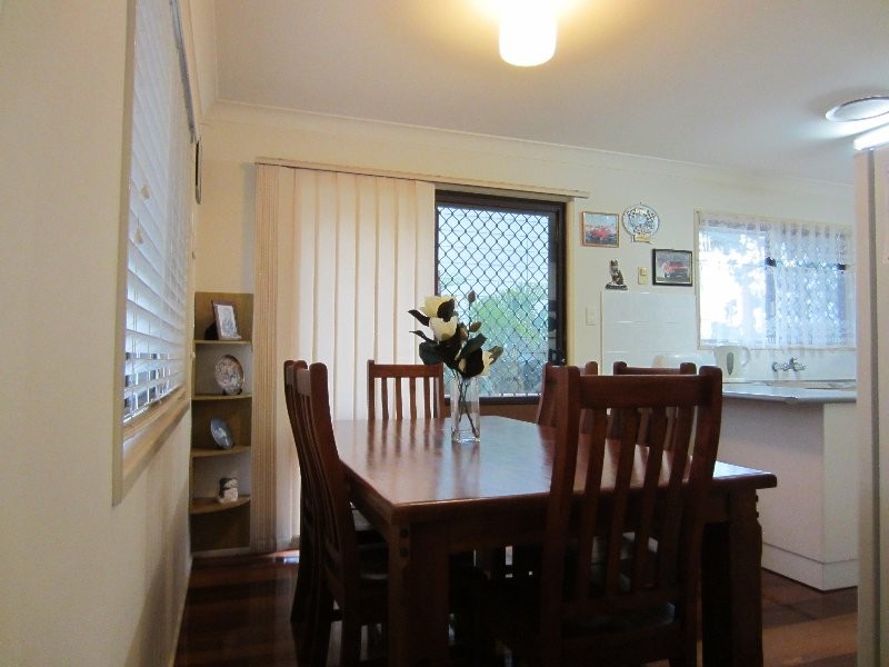 15 Cleary Street, Bundamba QLD 4304