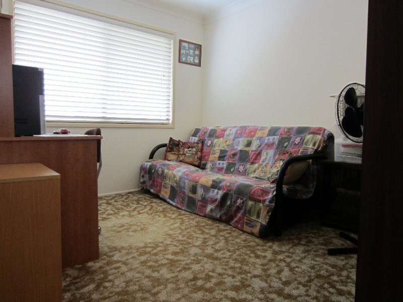 15 Cleary Street, Bundamba QLD 4304