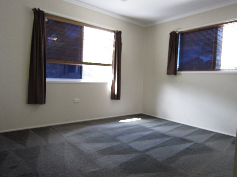 81 Lance Drive, Flinders View QLD 4305