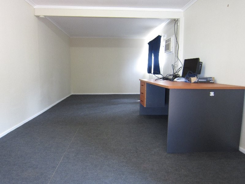 81 Lance Drive, Flinders View QLD 4305