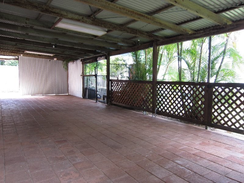 81 Lance Drive, Flinders View QLD 4305