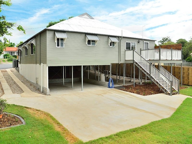 14 Brisbane Road, East Ipswich QLD 4305