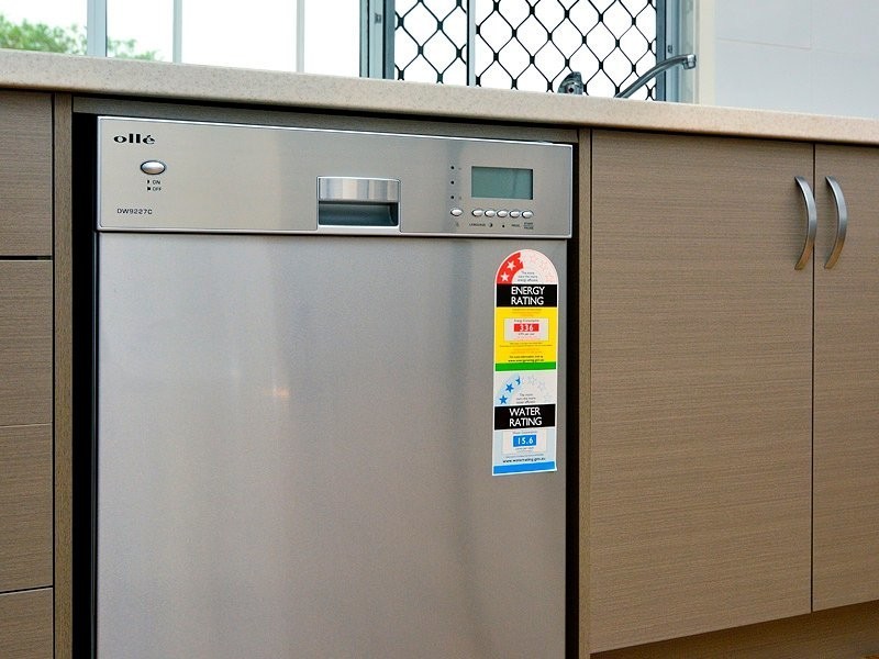 14 Brisbane Road, East Ipswich QLD 4305