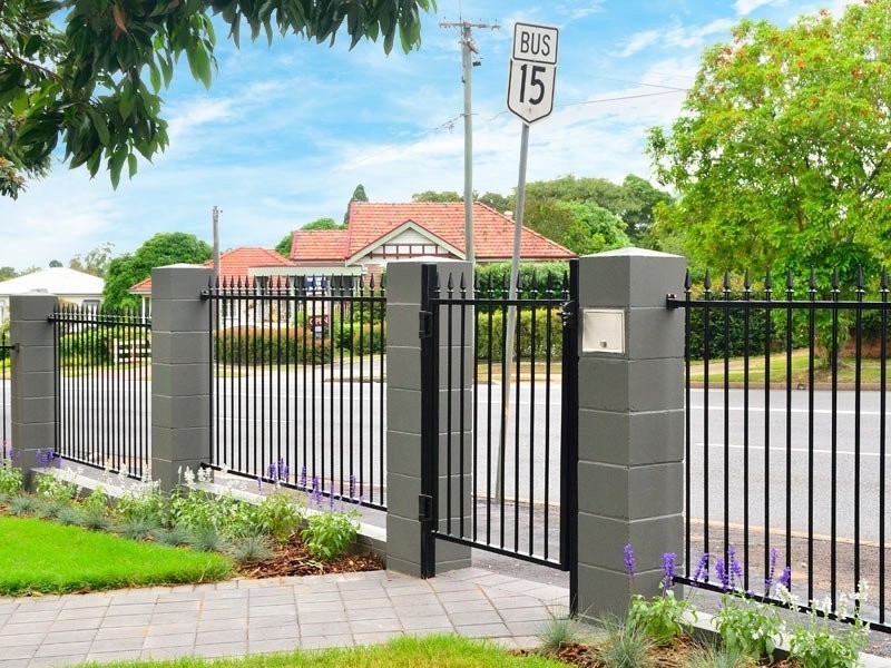 14 Brisbane Road, East Ipswich QLD 4305