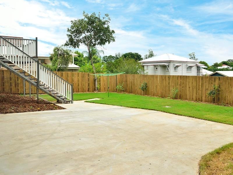 14 Brisbane Road, East Ipswich QLD 4305