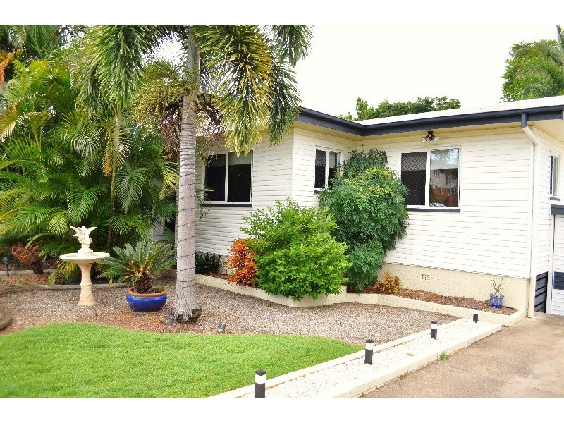 14 Minnis Street, Eastern Heights QLD 4305