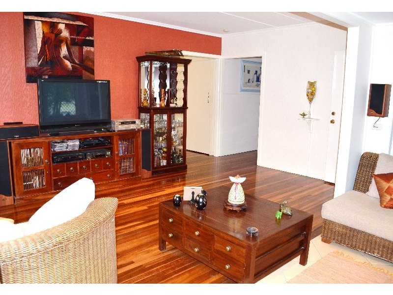 14 Minnis Street, Eastern Heights QLD 4305