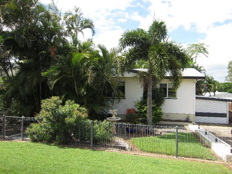 14 Minnis Street, Eastern Heights QLD 4305