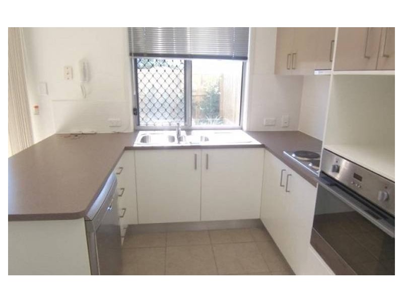 30/15 Workshops Street, Brassall QLD 4305