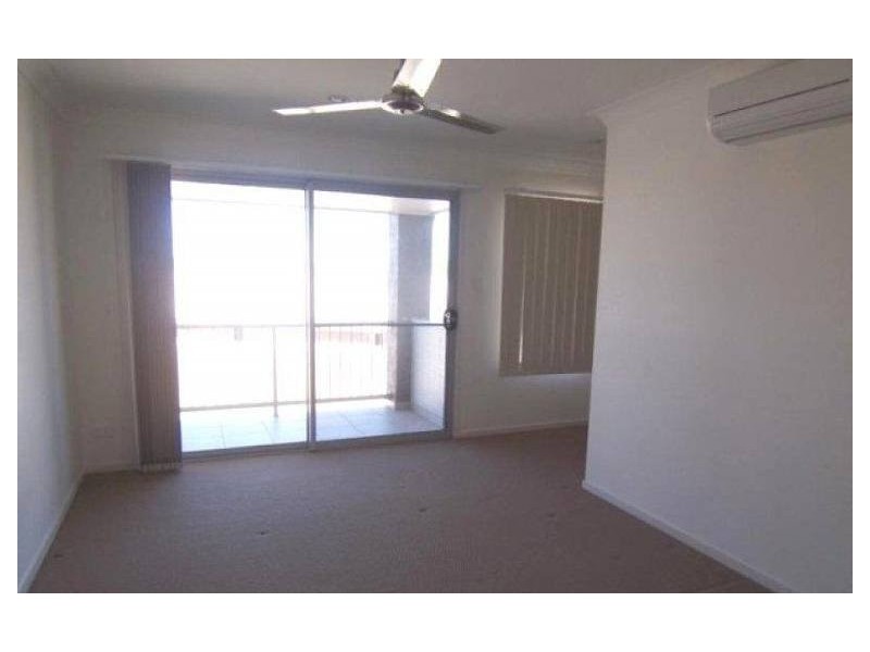 30/15 Workshops Street, Brassall QLD 4305