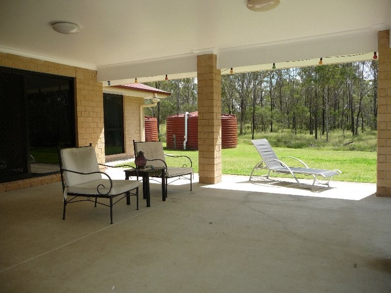 274 Poplar Street, Walloon QLD 4306